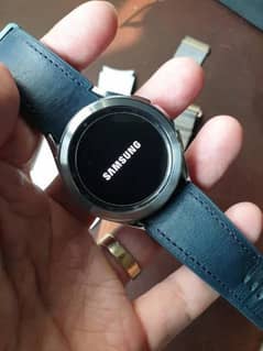 Samsung galaxy gear s4 classic watch good condition