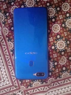 i am selling oppo A5
