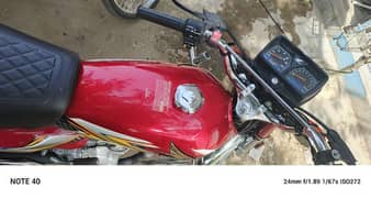 بھت اچھی کنڈیشن میں ھے
