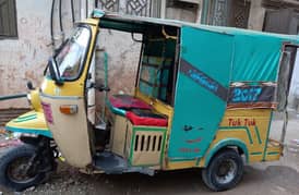 03410501020 tuktuk CNG 2017