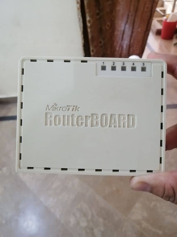 mikrotik Router board switch 0