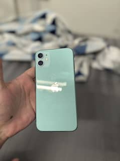 iPhone 11 non PTA.