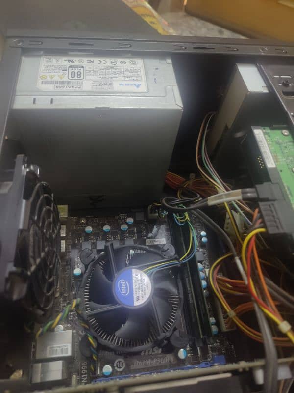 Core i3 CPU 1