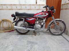 Honda 125 complete documents  biometric mil jy gi VIP number