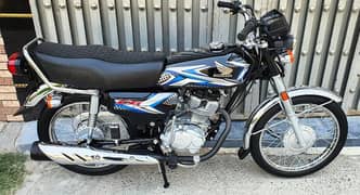 Honda cg 125 2025 all punjab registerd 10.10 condition