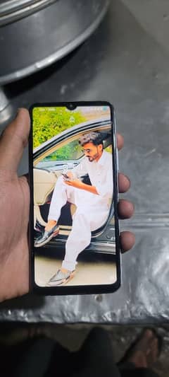 Vivo y20 4 gb 64 gb memory dual sim. official PTA approved