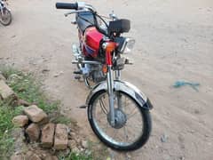 Honda CD70 red colour