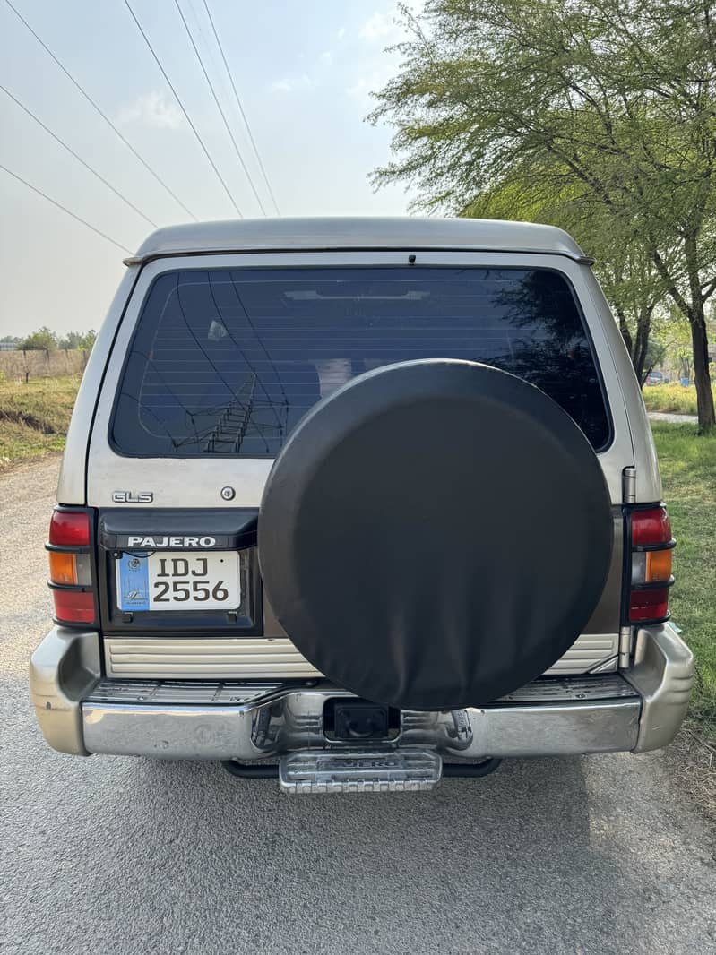 Pajero GLS 2.5D manual 1