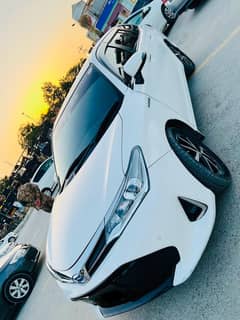 Toyota Corolla Axio Hybrid 1.5 2018 | Corolla Axio 2018