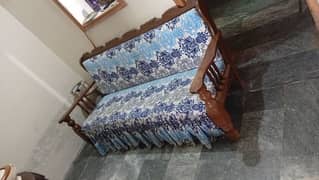 3 Seater ak or single seater 2 hein