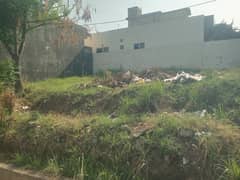6 marla plot for sale Shalimar road demand 135