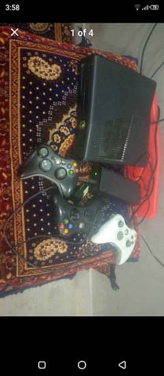 Xbox 360 slim with 3 wireless controller