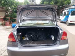 Honda Civic Oriel 2005