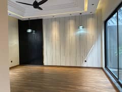 1 Kanal Upper Portion Available For Rent