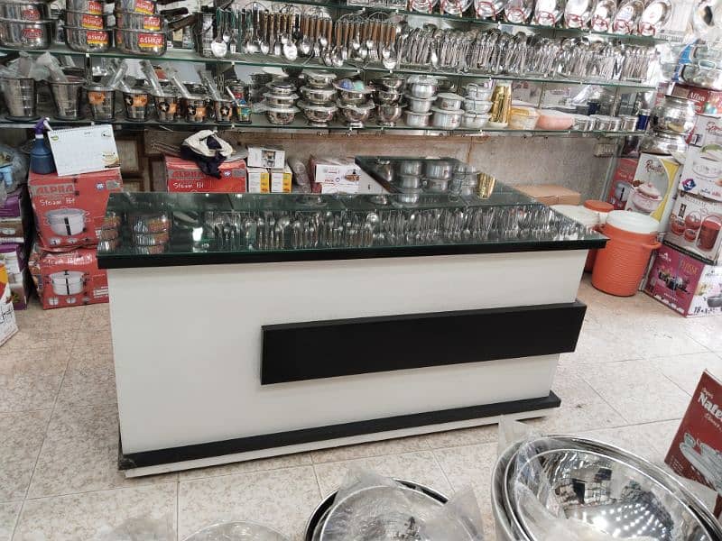 L Shape Counter 1