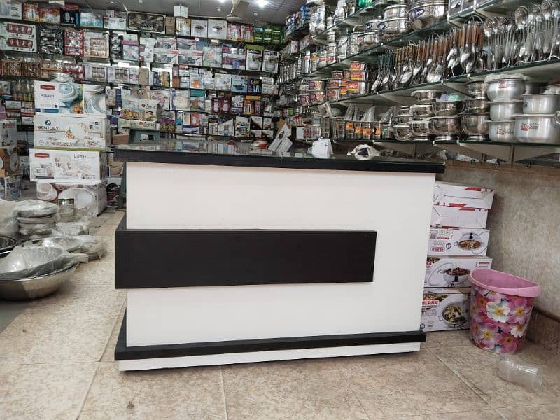 L Shape Counter 5