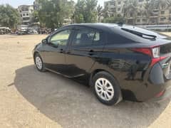 Prius 2021 model,black edition