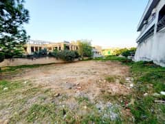 Beautiful Kanal Commercial Plot Is Available For Sale On Gt Road Near Toyota Mother Opposite Bahria Phase 8 Entrance Gate