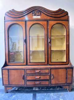 Showcase condition like new