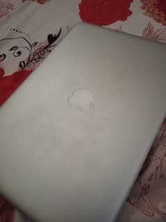 MacBook pro mid 2012 core i5