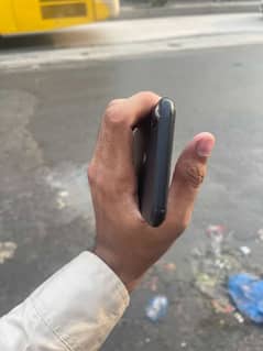 IPHONE XR jv 128 GB