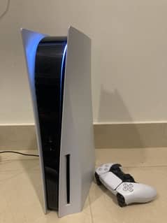 Playstation 5 (Standard 2021)