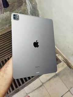 ipad pro M2 2021. Model  0322"09-49*059