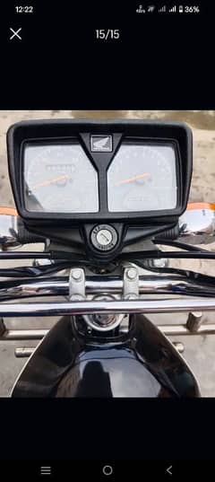 125