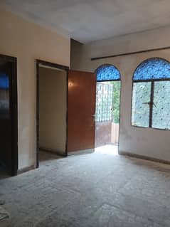 Allama Iqbal Town 10 Marla Portion for rent