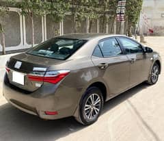 Toyota Corolla GLI 2018 manual bonze mica