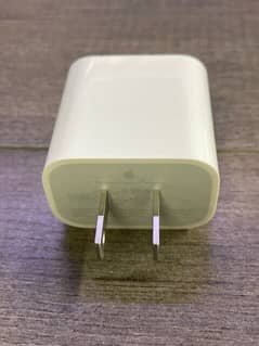 Apple iPhone iPad 100% ORIGINAL 20W Charger Adapter Type C port