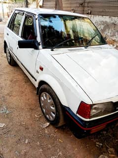Daihatsu Charade 1986%92