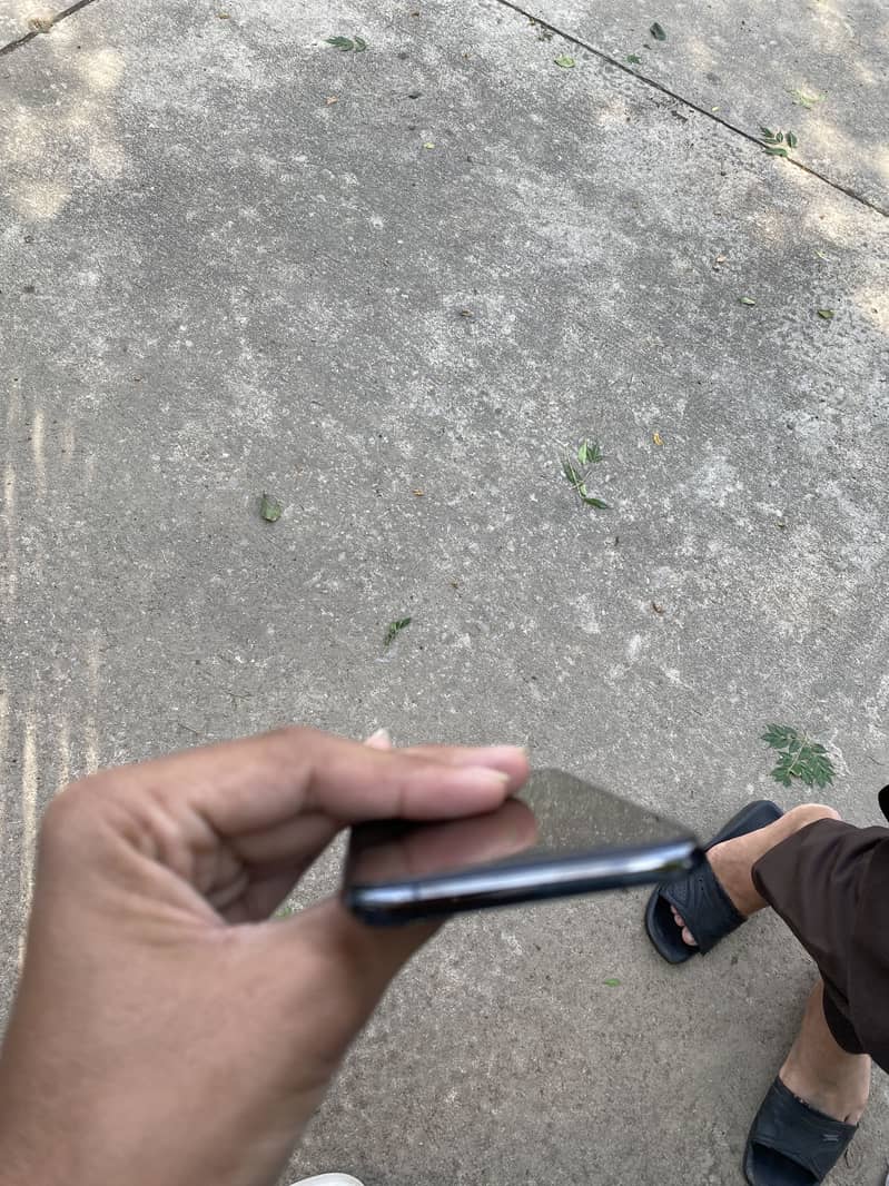 Iphone XS Non pta Factory unlock , exchange also possible 2