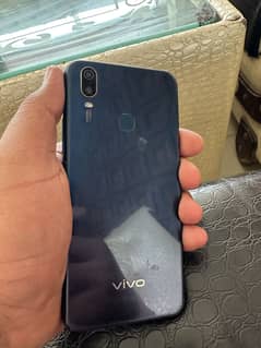 Vivo y11