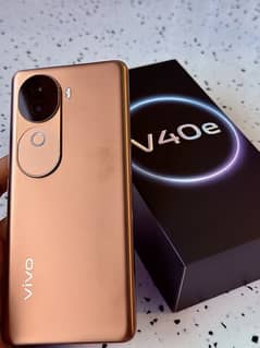 Vivo V40e (5G) 8/256gb 10/10 with Complete Box