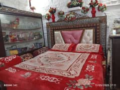 king size bed available hai sale ke liye