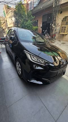 Toyota Yaris 2021 G-Led