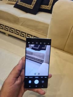 Samsung galaxy note 10+ plus