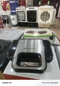Premium Sandwich Maker - Quick & Delicious Grilled Sandwiches!