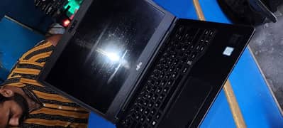 FUjitsu i5 7th gen