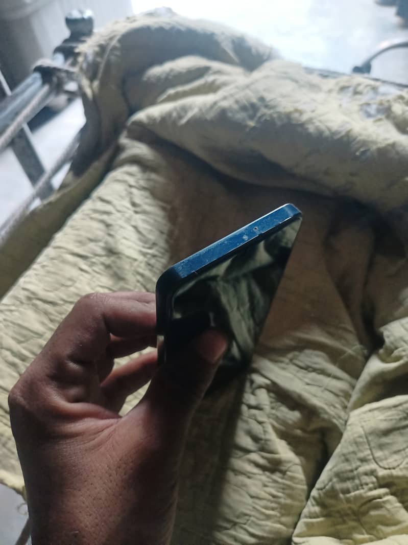 galaxy a06 new condition 10/10 4