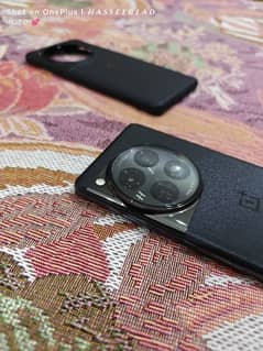 Oneplus 12 5g (OFFICIAL PTA)