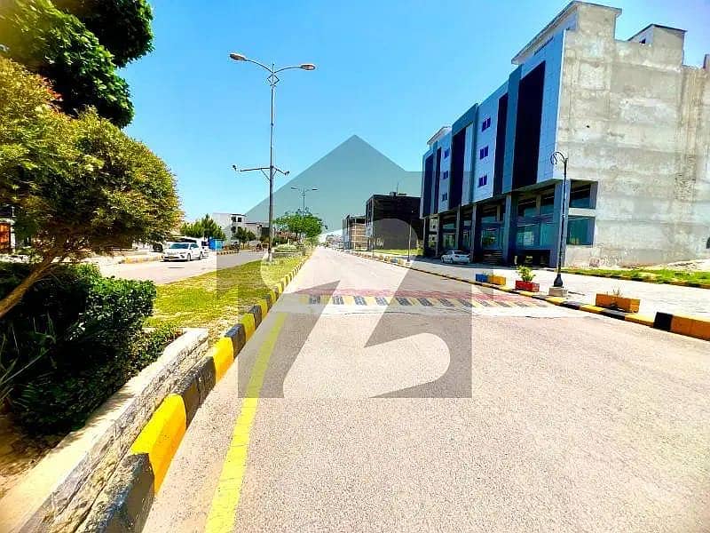 F. 17 MPCHS SIZE 50*90 PLOT FOR SALE ON MINIUMUM PRICE GOOD LOCATION FIRST COME FIRST AVAIL 16