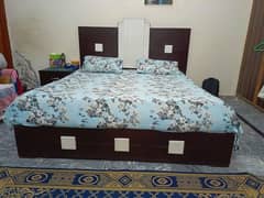 King Size bed with dressing without mattress