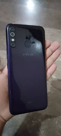 urgent sale infinix hot 8