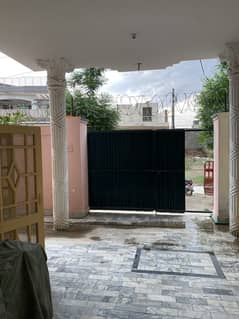 10 Marla House For Sale in Officers Colony Jauharabad