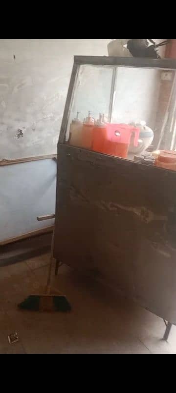 2 counters of chips complete setup no need to purchase any thing 10