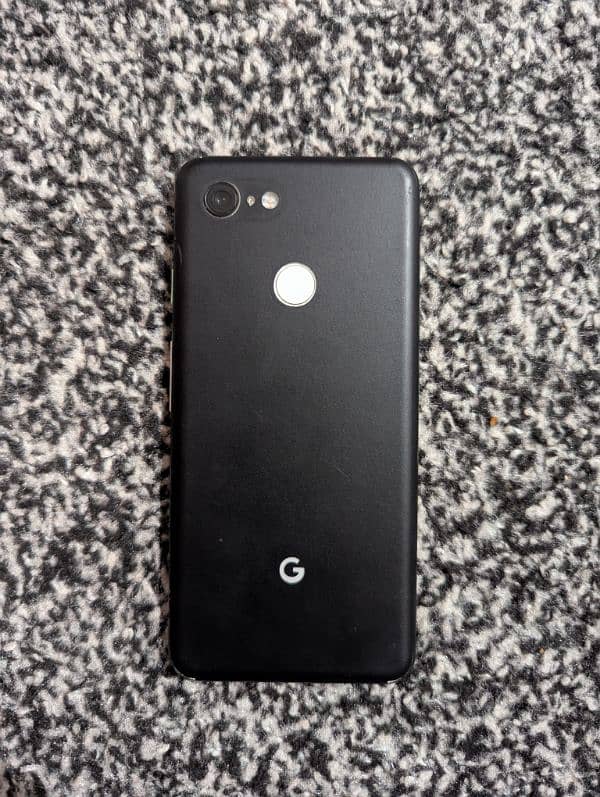 Pixel 3 10/10 condition Must check the description. 0