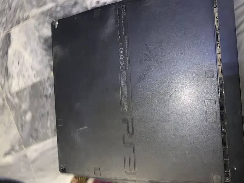 Ps3 for sell jailbreak with two controllers 2