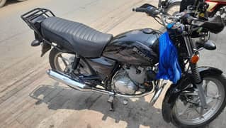 Suzuki GS 150 SE 2019